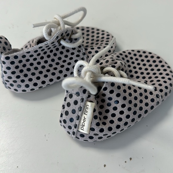 Piper Finn Polka Dot Leather Oxford Crib Shoe NEW Soft Sole Slipper size 2 - Picture 3 of 6